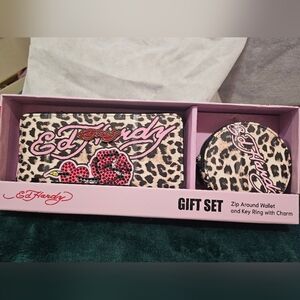 Ed Hardy Pink and Red Leopard Gift Set